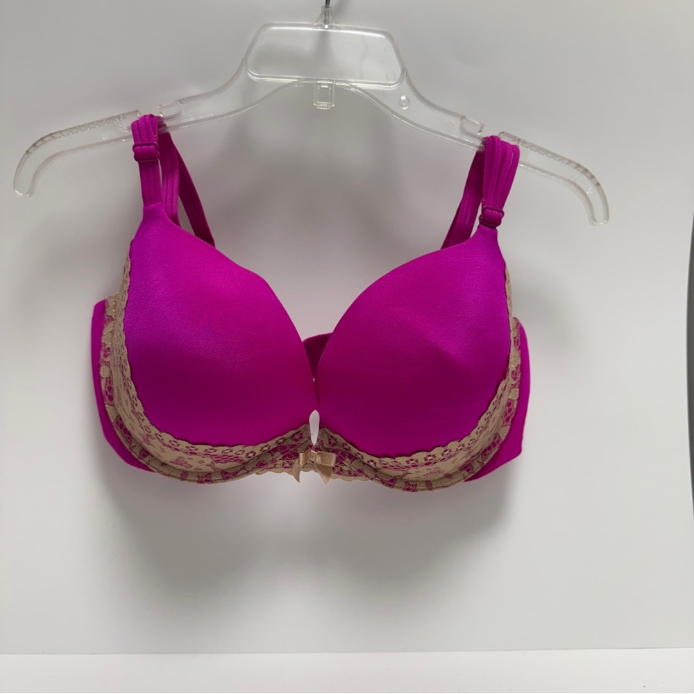 Victoria’s Secret very sexy push up Vibrant Fuchsia Lace Accent Bra